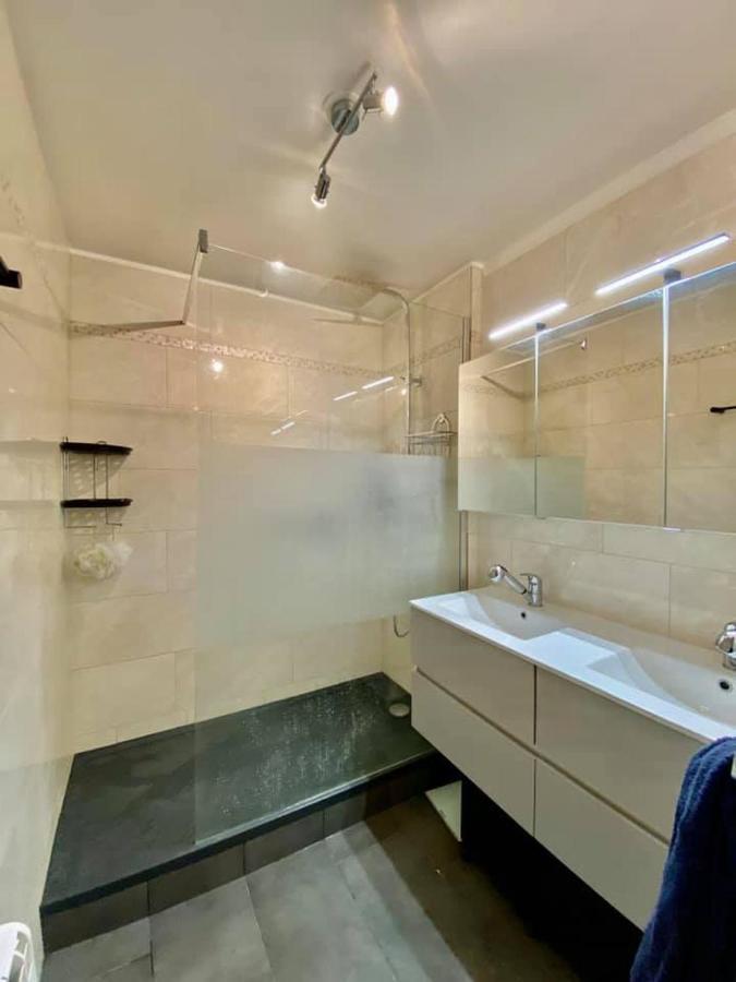 Chambre De 11 M2 Avec Balcon Paris Exterior photo